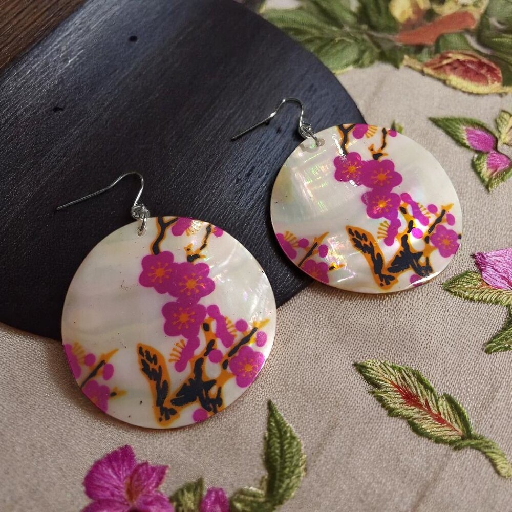 Large Round Mother Of Pearl Dangle Earrings Pink Floral Print Fishhook Boho